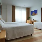 فندق Portavaldera