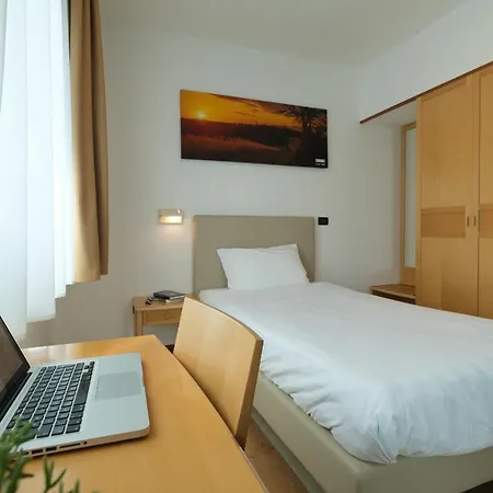 Hotel Portavaldera 3*